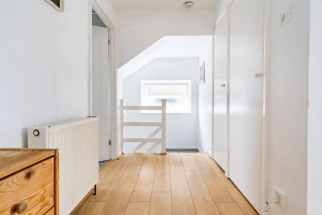 Luton Airport House In Quiet And A Very Pleasant Area, Near London Luton Airport Exteriör bild